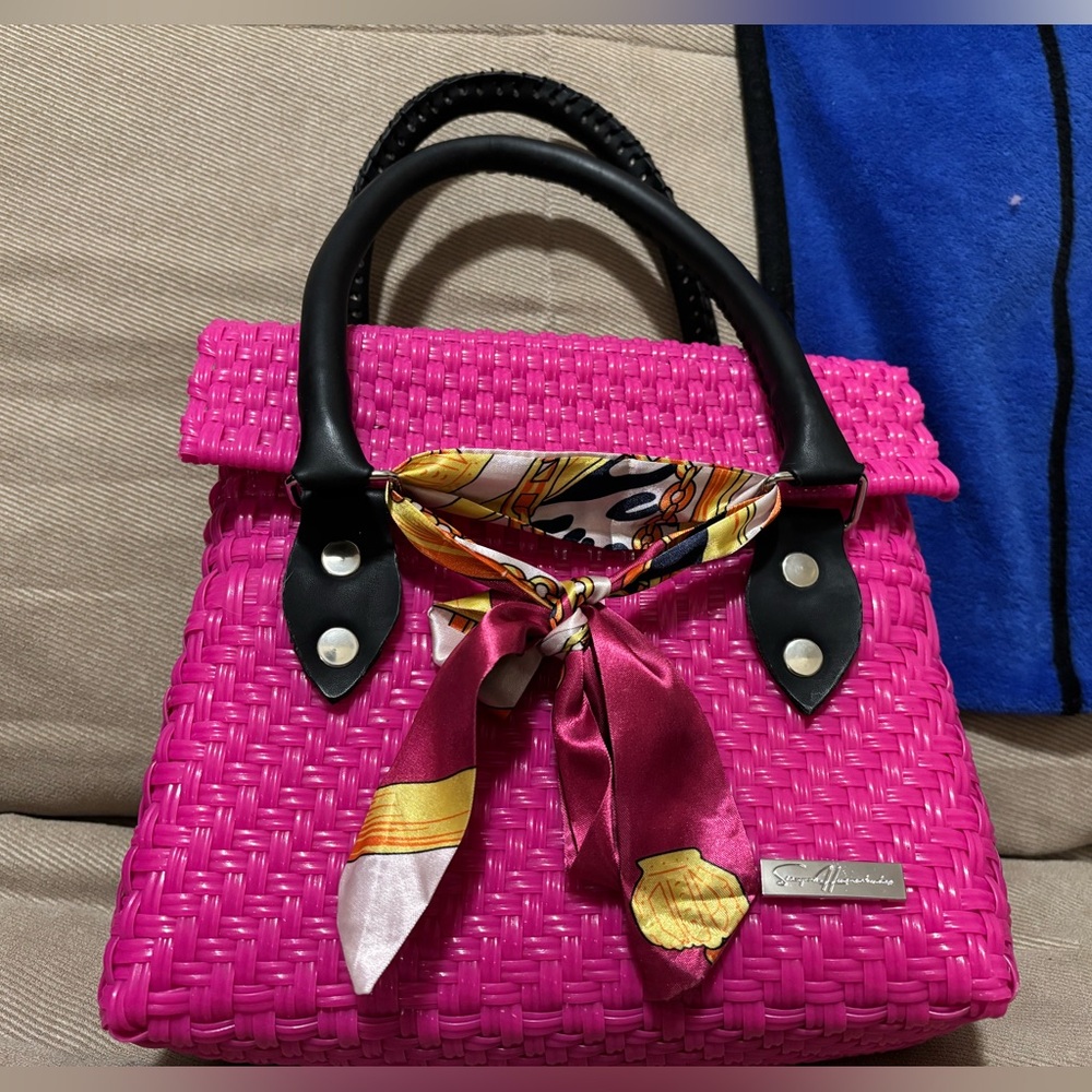 Hot Pink Woven Plastic Handbag with Black Handle